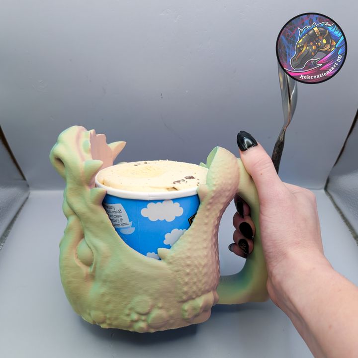 Dragon Ice Cream Pint Holder, Designed by Kekreations