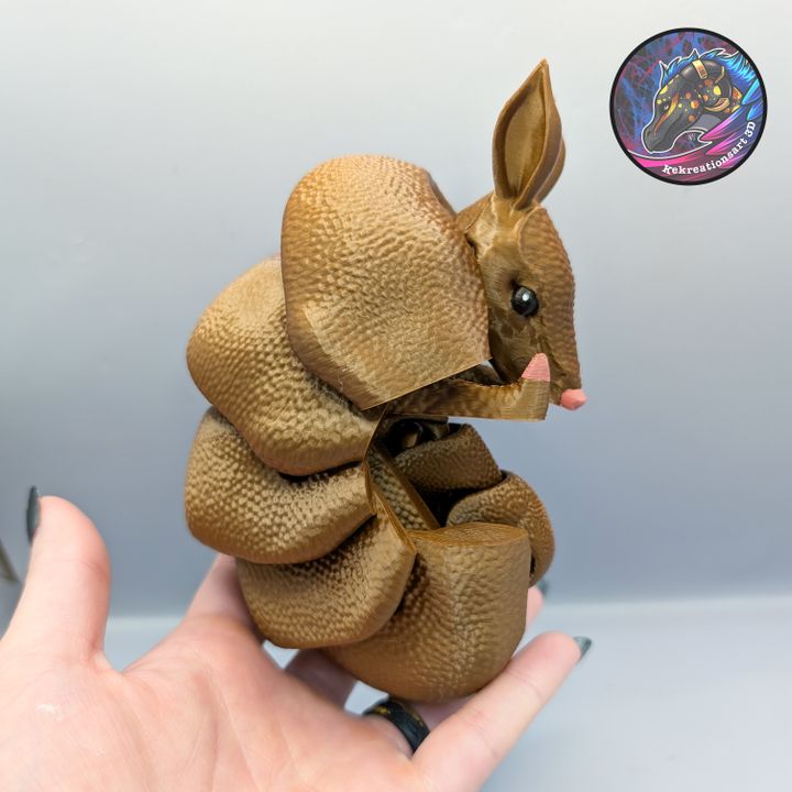 Flexi Armadillo, designed by Kekreations