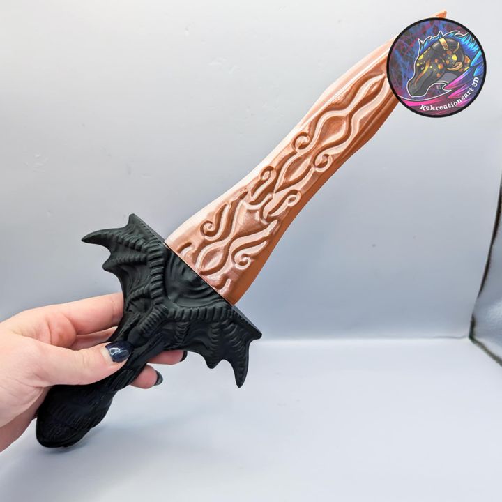 Dragon Dagger, designed by Kekreations