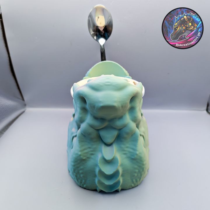 Dragon Ice Cream Pint Holder, Designed by Kekreations