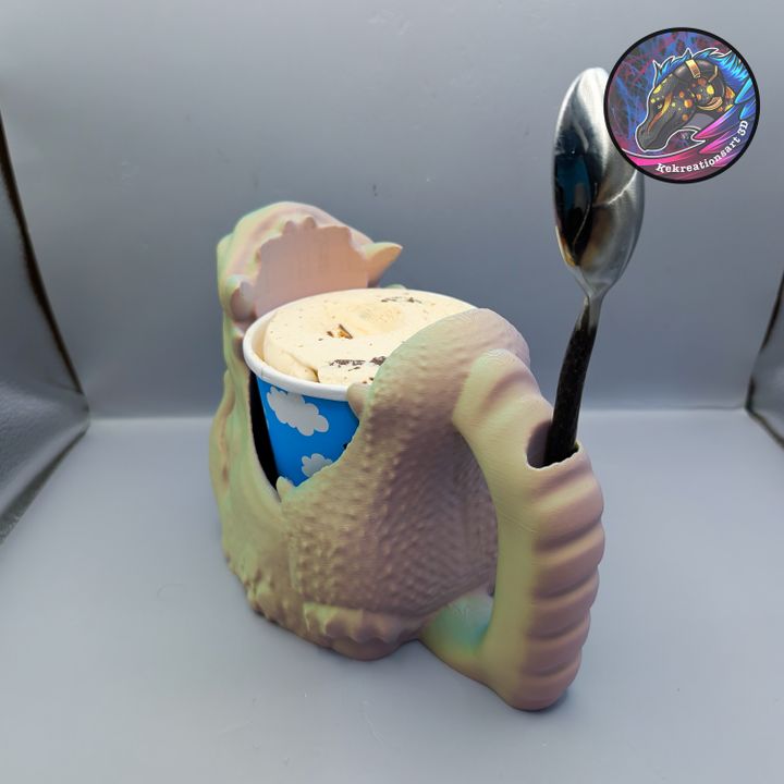 Dragon Ice Cream Pint Holder, Designed by Kekreations