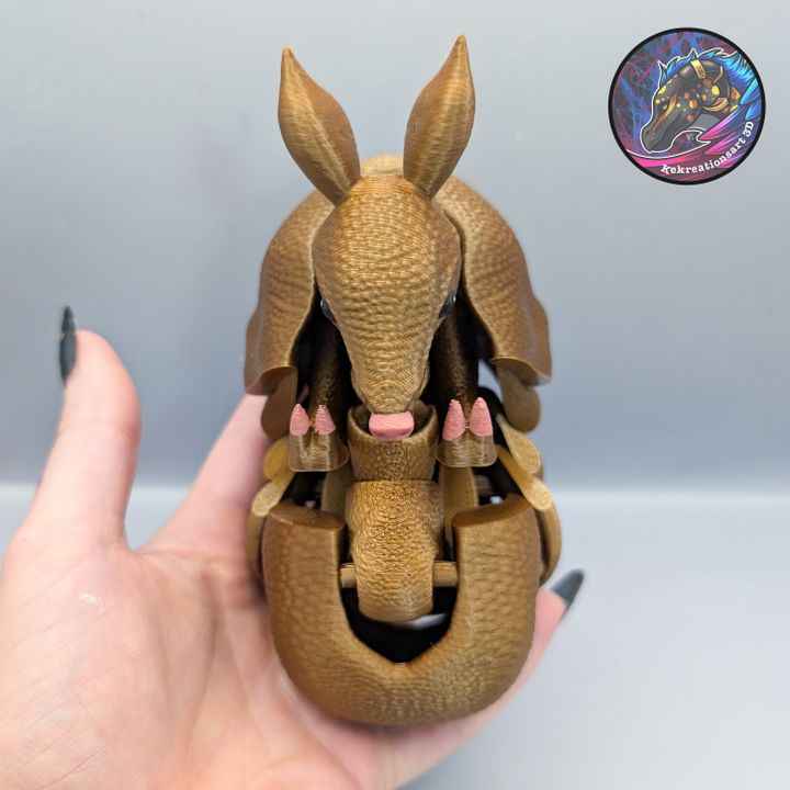Flexi Armadillo, designed by Kekreations
