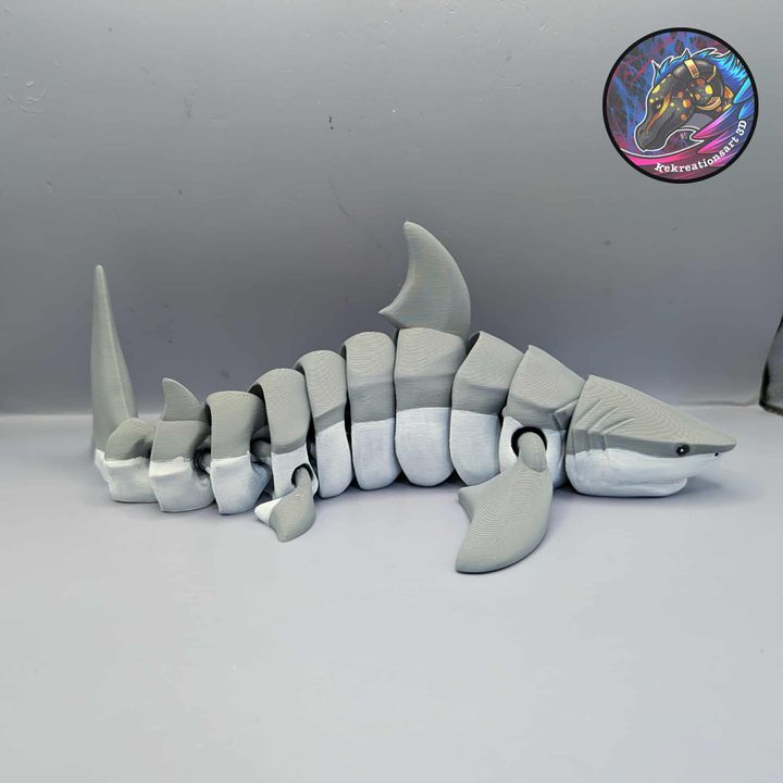 Flexi Shark, designed by Kekreations