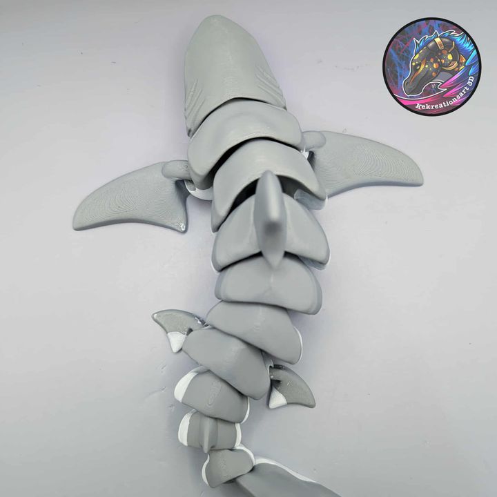 Flexi Shark, designed by Kekreations