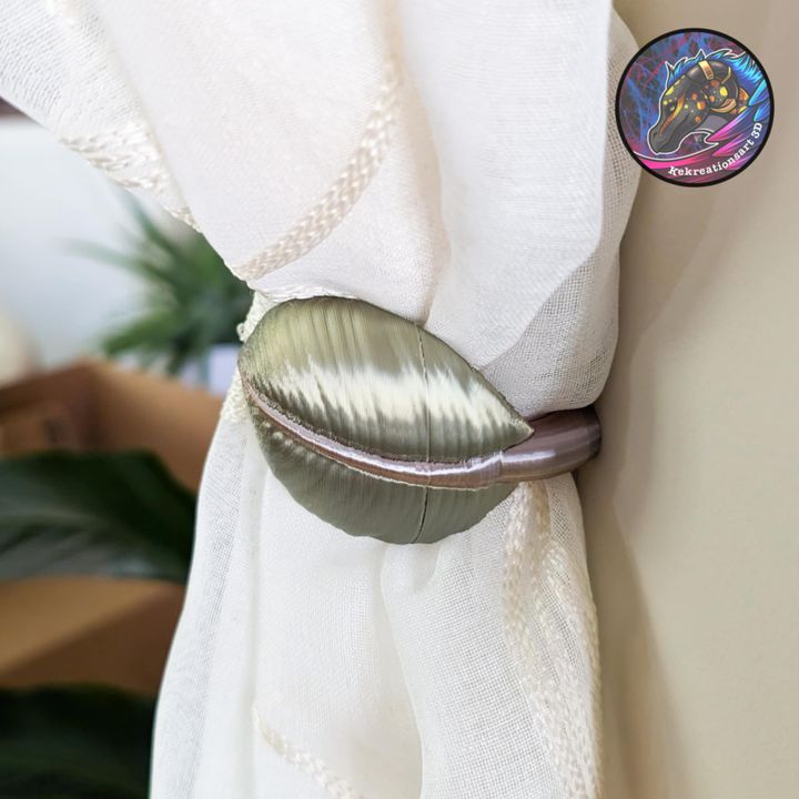 Leaf Curtain Holder, designed by Kekreations (2 pieces)