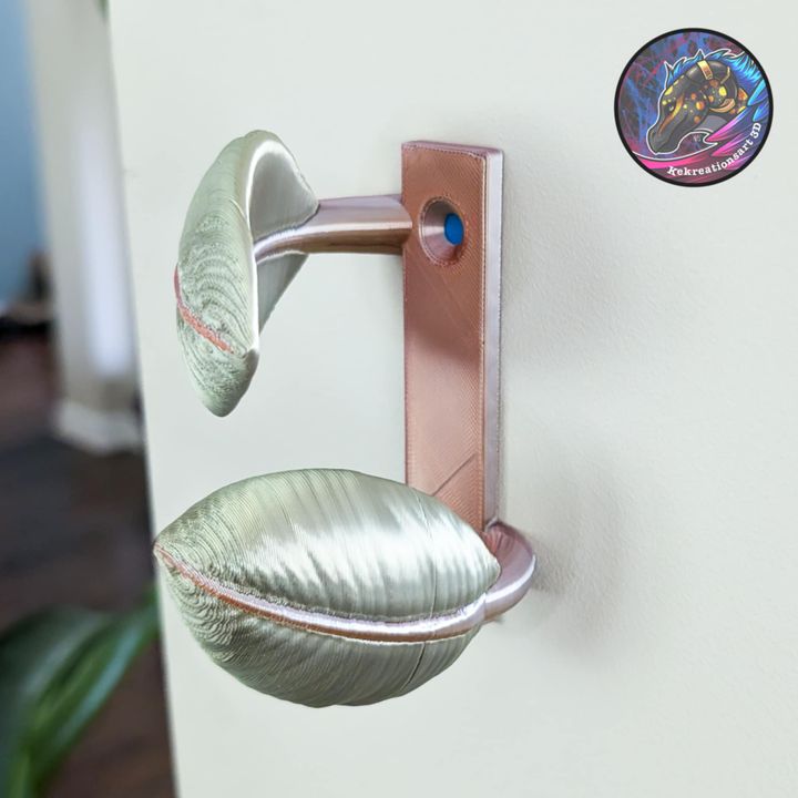 Leaf Curtain Holder, designed by Kekreations (2 pieces)