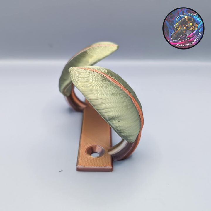 Leaf Curtain Holder, designed by Kekreations (2 pieces)