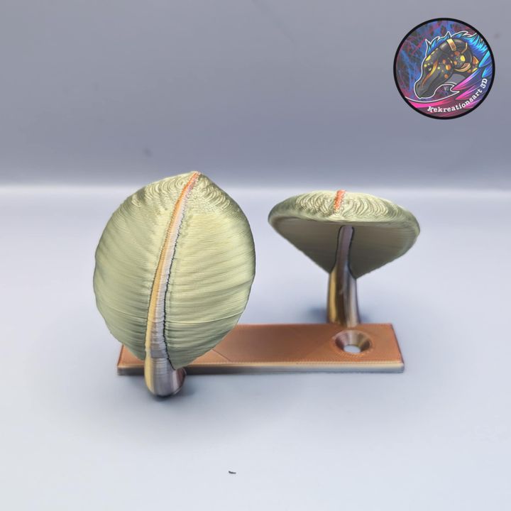 Leaf Curtain Holder, designed by Kekreations (2 pieces)