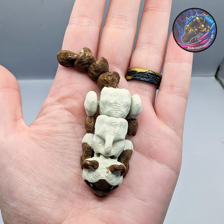 Scruffed Flexi Cat, designed by Kekreations